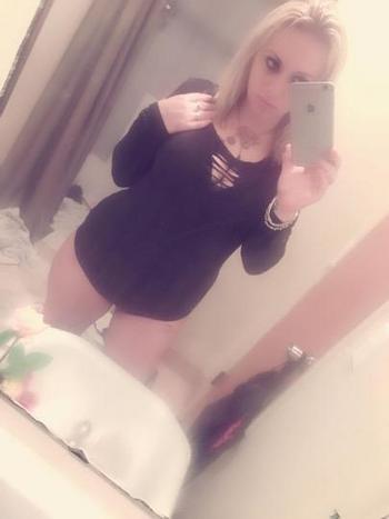 Jesse, 27  female escort, Merced