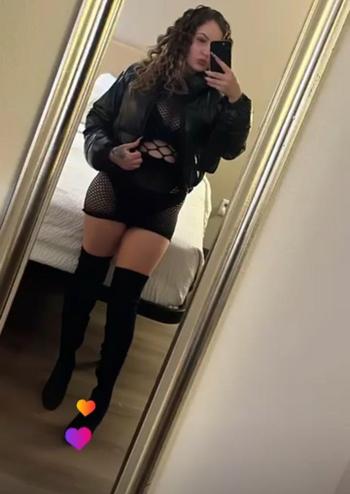 Kyla, 27  female escort, Merced