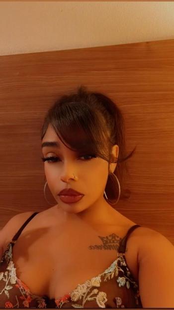 Maria, 25  female escort, Merced
