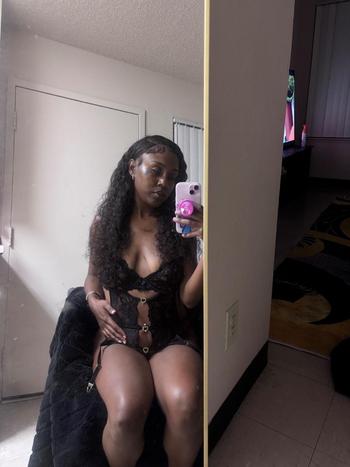 Hailey, 23  female escort, Merced